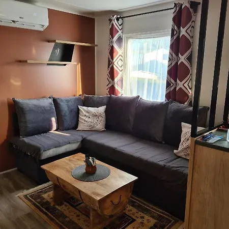Mobil Home Chez Beatrice Apartamento *